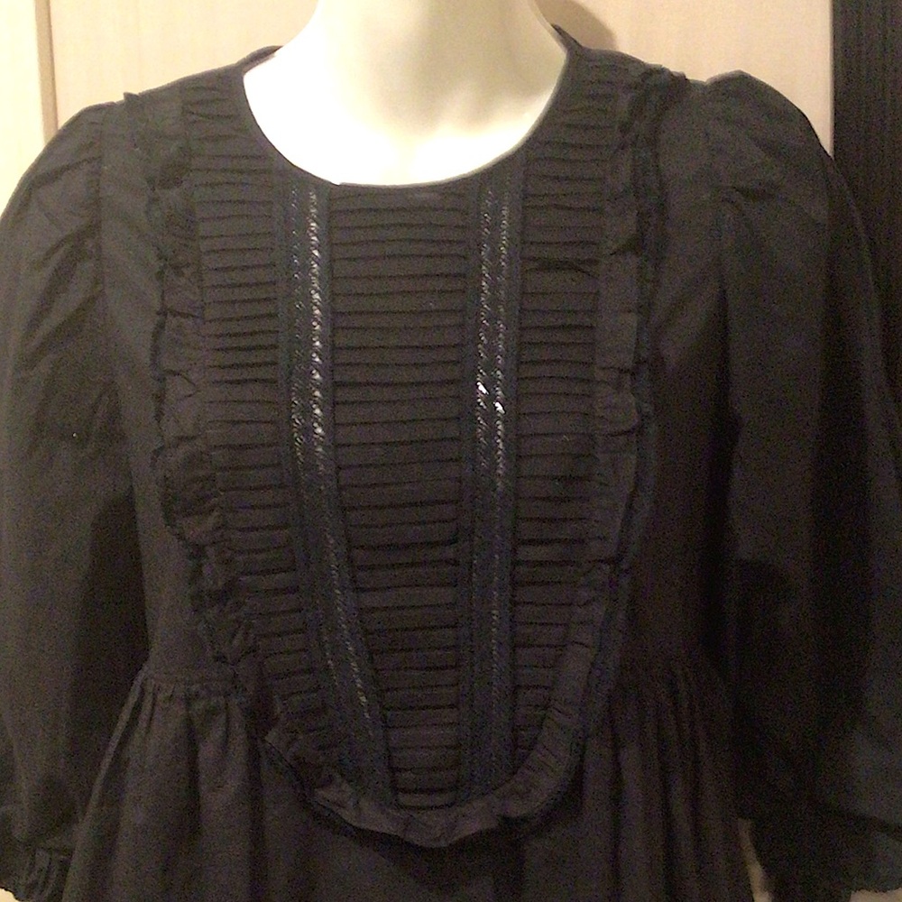 ⬇️Price Drop⬇️NWOT Black 3/4 sleeve cotton top with ruffles - Picture 2 of 5
